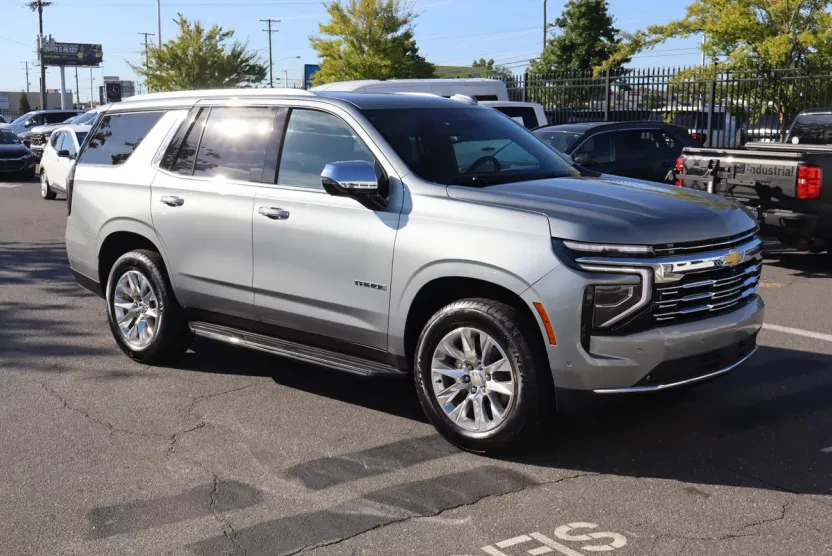 2025 Chevrolet Tahoe Premier photo 1