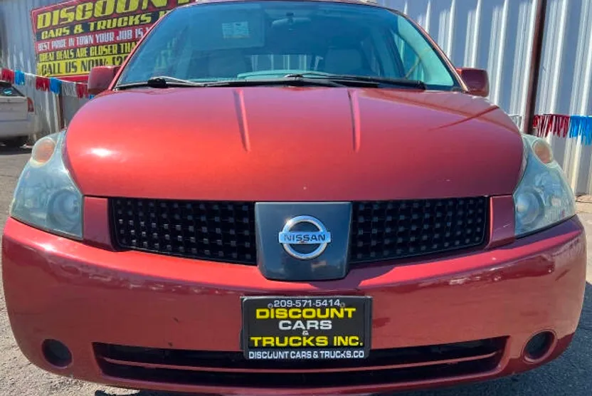 2005 Nissan Quest SE photo 1