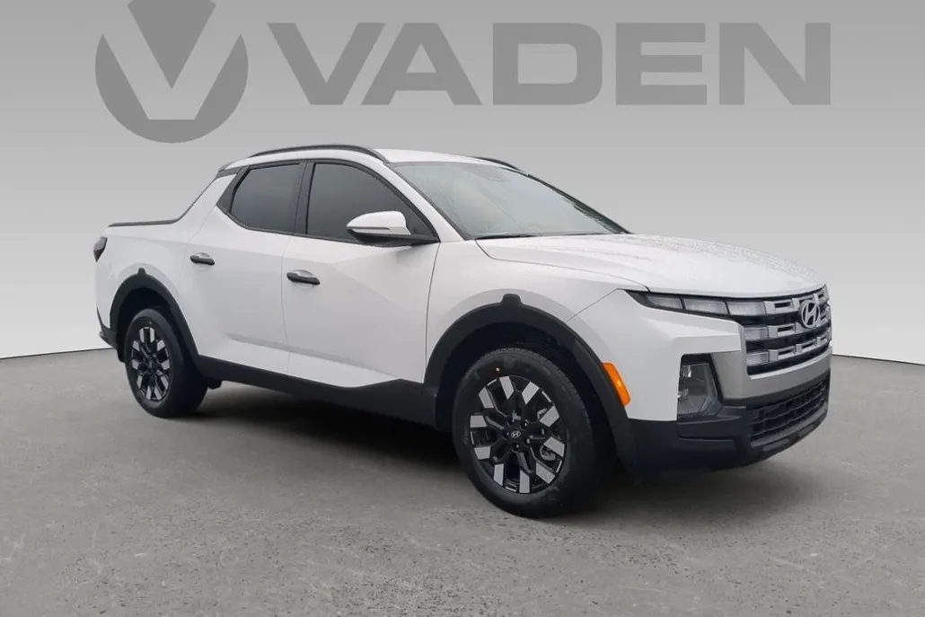 2025 Hyundai Santa Cruz SEL photo 1