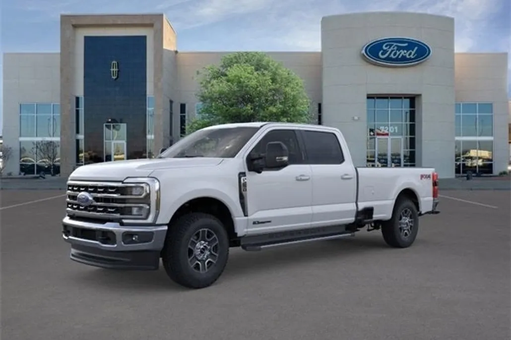 2025 Ford F-250 photo 1