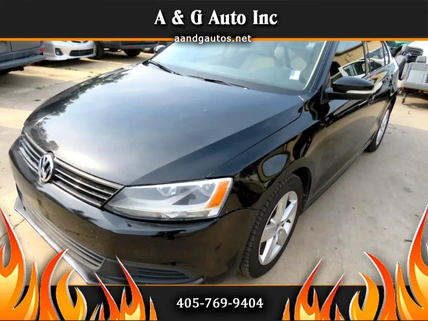 2011 Volkswagen Jetta TDI photo 1