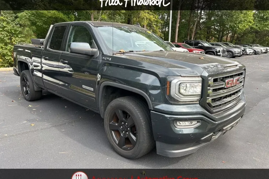 2017 Gmc Sierra 1500 Base photo 1
