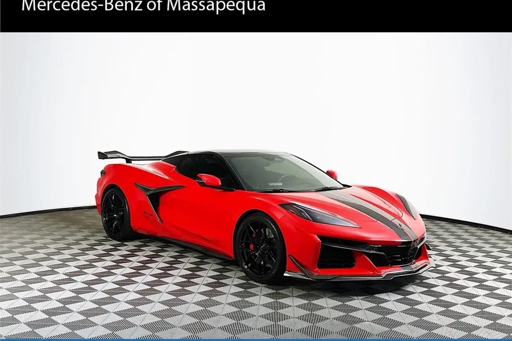 2024 Chevrolet Corvette Z06 3LZ photo 1