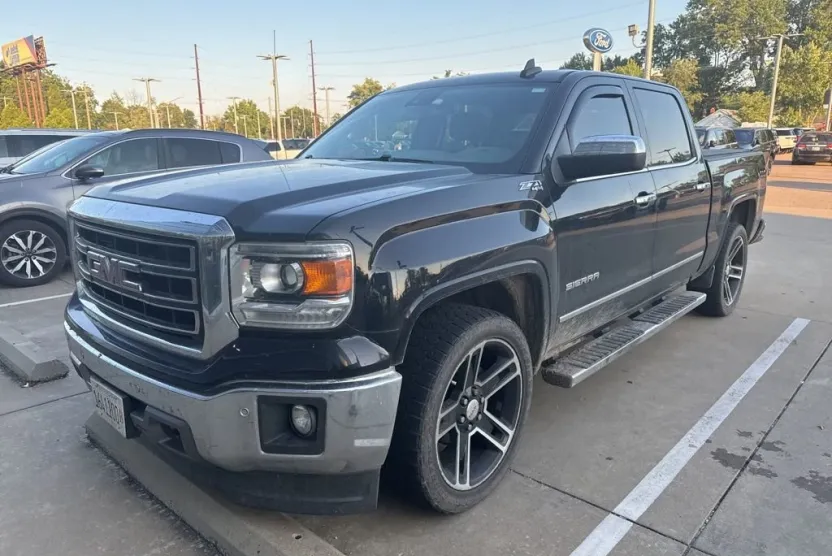 2015 Gmc Sierra 1500 SLT photo 1