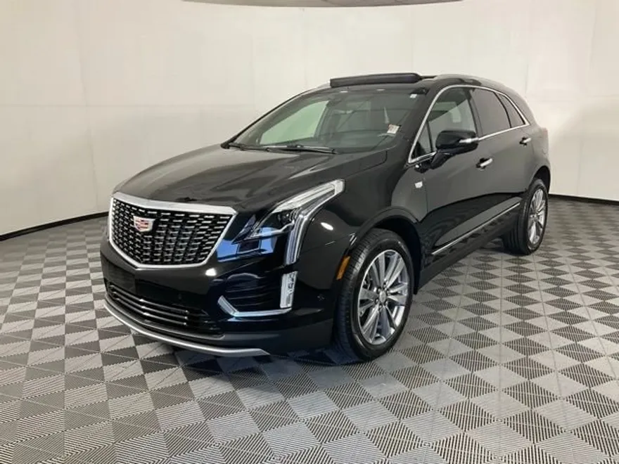 2025 Cadillac XT5 Premium Luxury photo 1