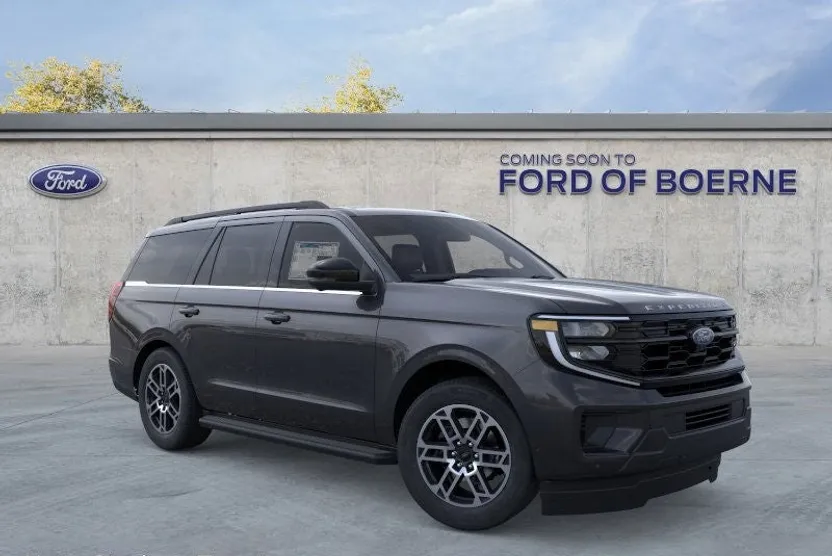 2025 Ford Expedition photo 1