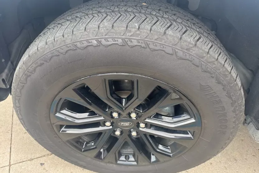 2015 Ford F-150 XLT photo 1