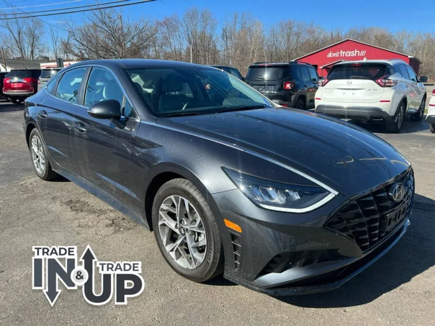 2020 Hyundai Sonata SEL photo 1