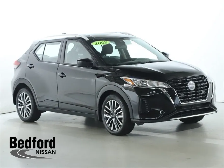 2023 Nissan Kicks SV photo 1
