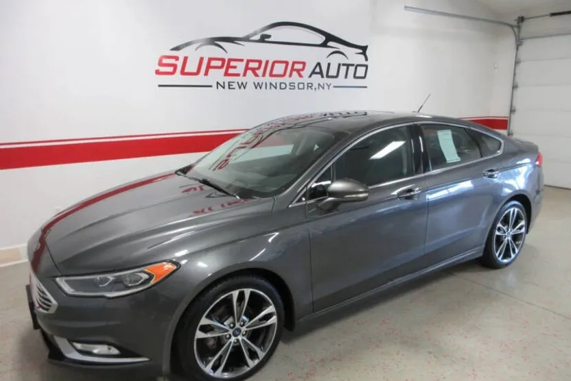 2017 Ford Fusion Titanium photo 1