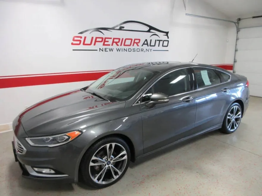 2017 Ford Fusion Titanium photo 1