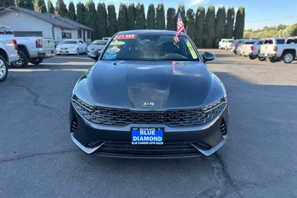 2022 Kia K5 LXS photo 1