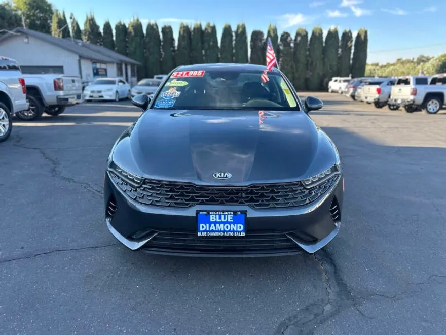 2022 Kia K5 LXS photo 1