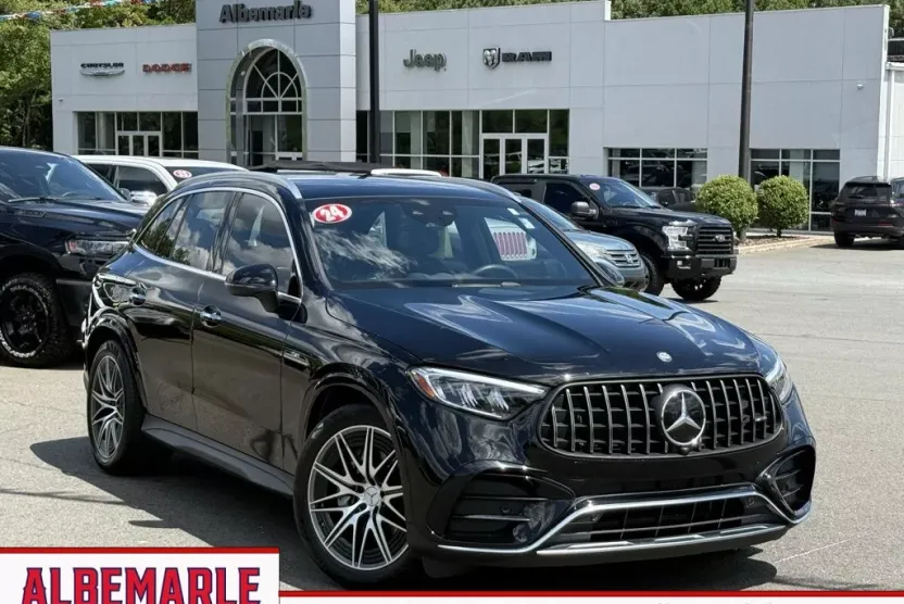 2024 Mercedes Benz GLC AMG 43 4MATIC photo 1