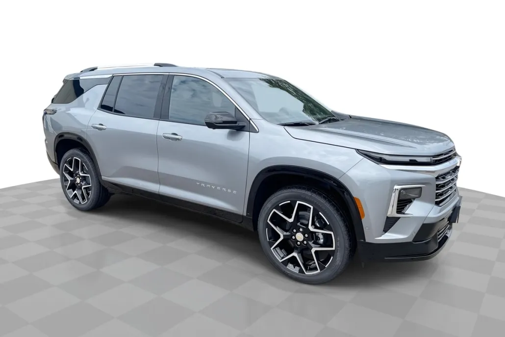 2026 Chevrolet Traverse High Country photo 1
