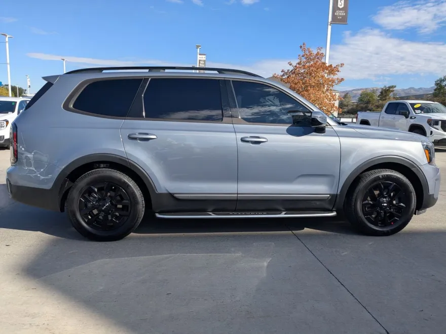 2023 Kia Telluride SX X-Pro photo 1
