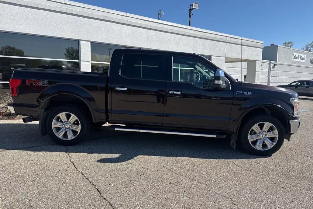 2018 Ford F-150 Lariat photo 1