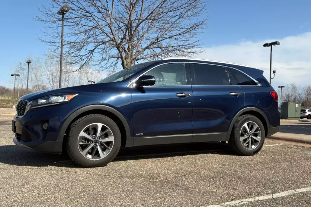 2019 Kia Sorento EX photo 1