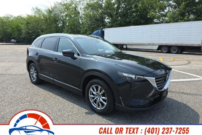 2017 Mazda CX-9 Touring photo 1