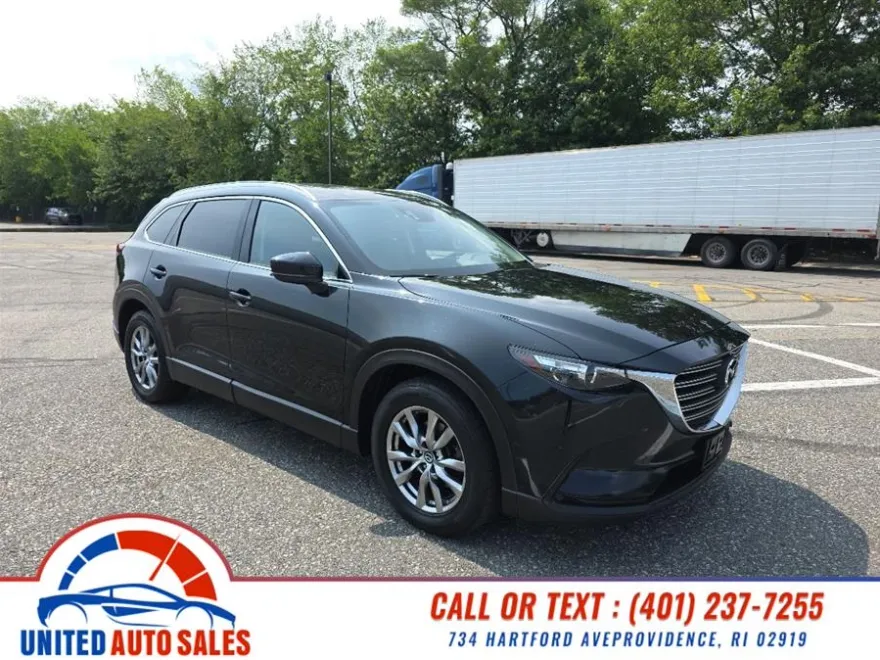2017 Mazda CX-9 Touring photo 1