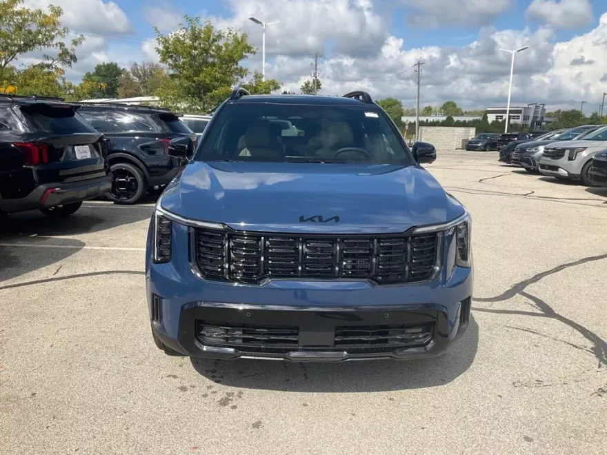 2026 Kia Sorento X-Line SX Prestige photo 1