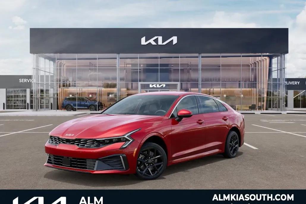 2025 Kia K5 LXS photo 1