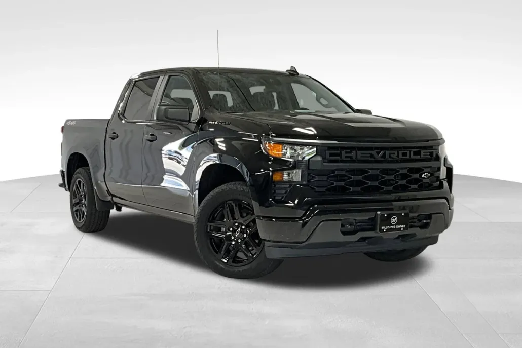 2022 Chevrolet Silverado 1500 Custom photo 1