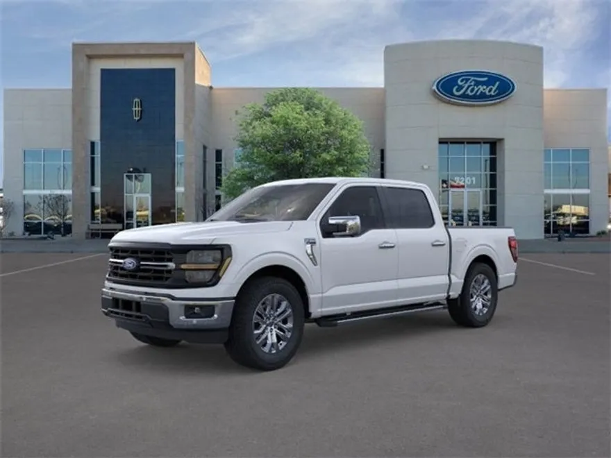 2025 Ford F-150 XLT photo 1