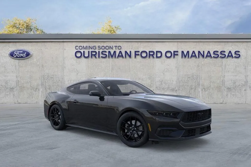 2025 Ford Mustang EcoBoost photo 1