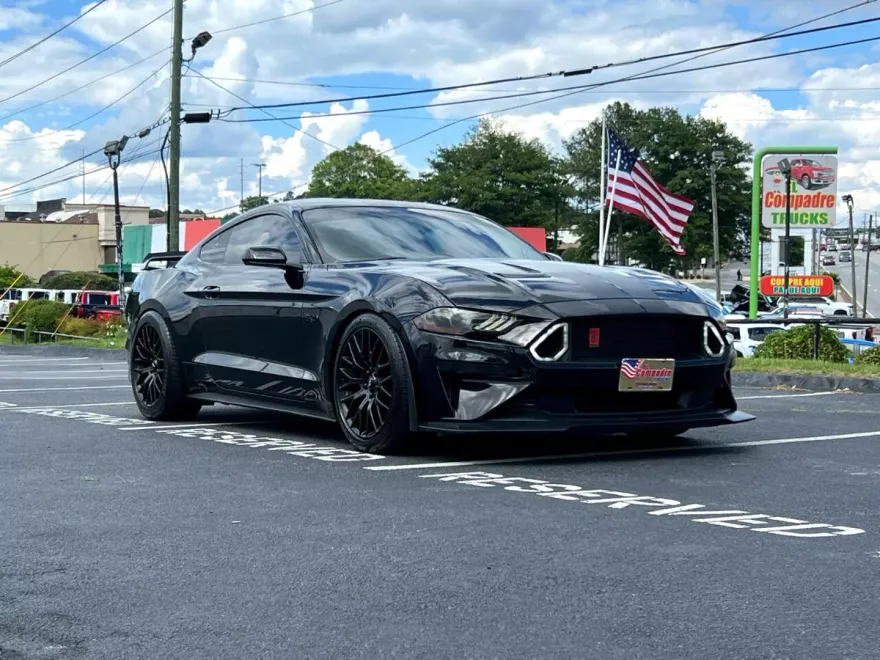 2019 Ford Mustang GT Premium photo 1