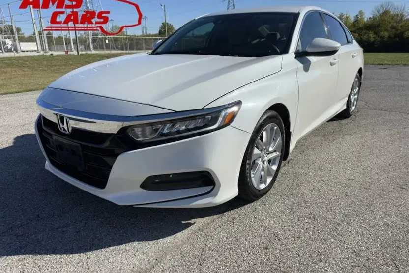 2018 Honda Accord LX photo 1