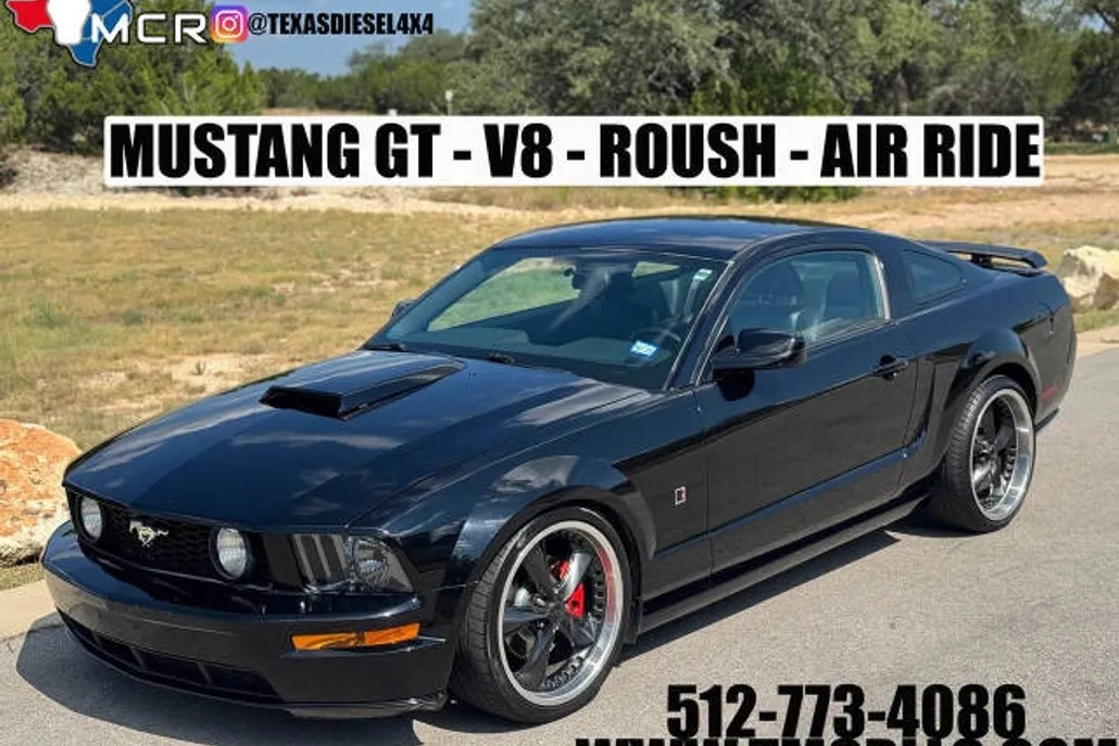 2006 Ford Mustang GT Deluxe photo 1