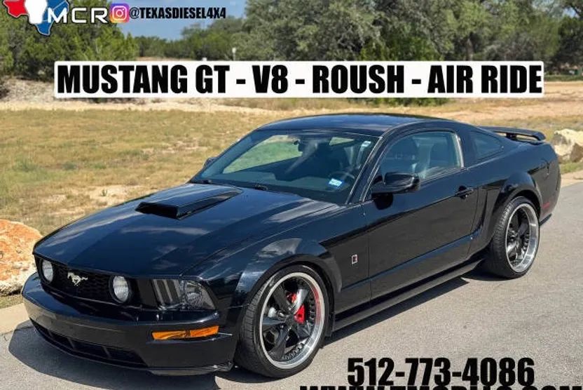 2006 Ford Mustang GT Deluxe photo 1