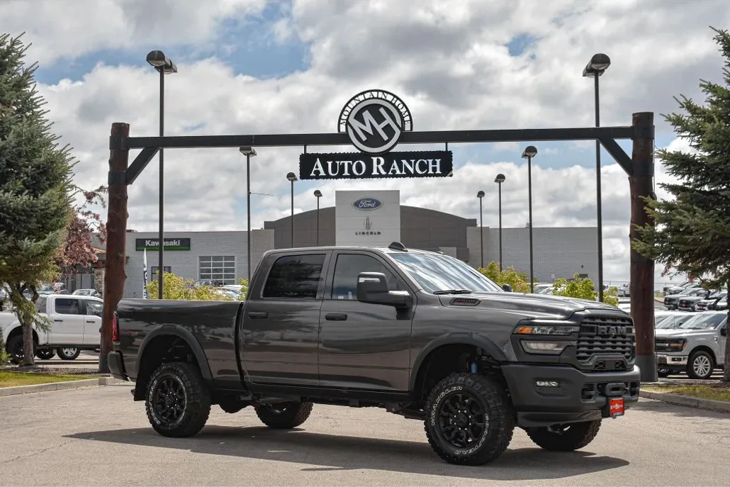 2025 Ram 2500 Tradesman photo 1
