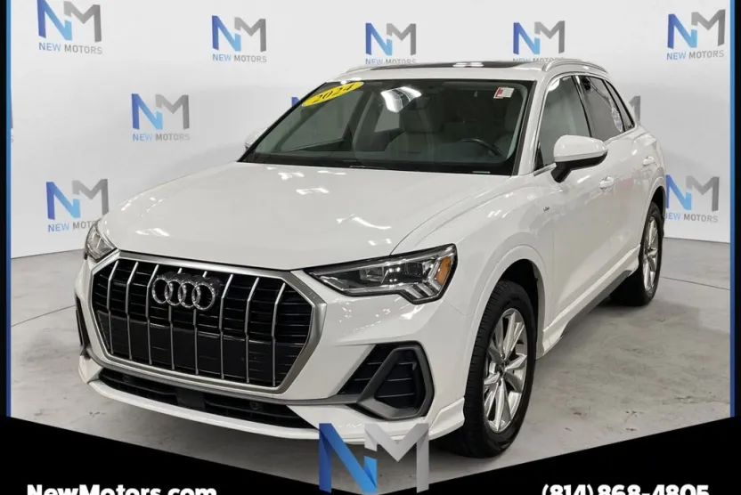 2024 Audi Q3 S line Premium photo 1