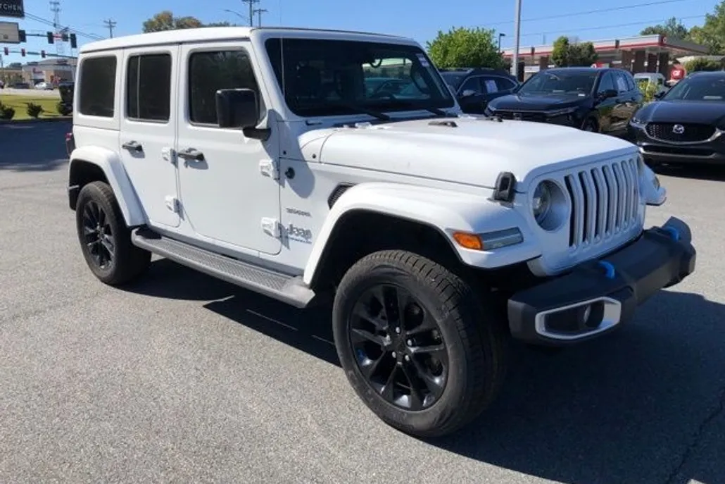 2023 Jeep Wrangler Sahara 4xe photo 1