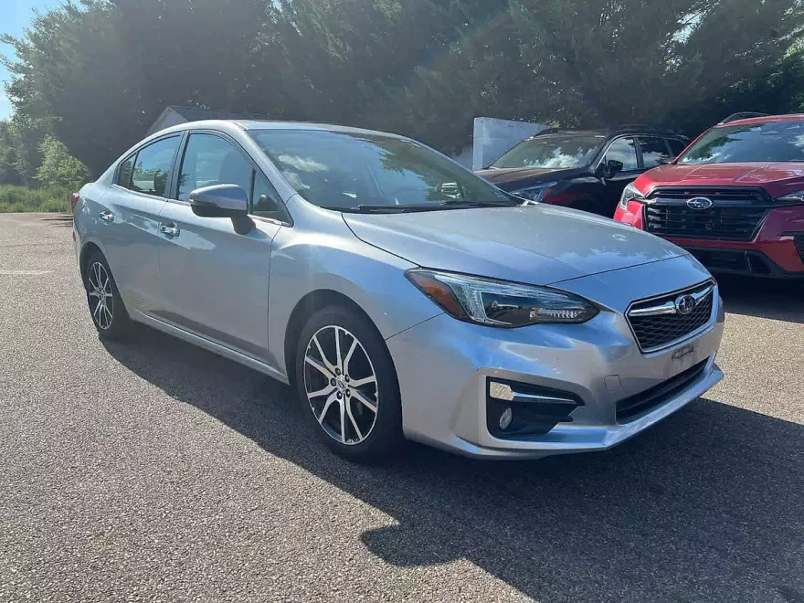 2018 Subaru Impreza 2.0i Limited photo 1