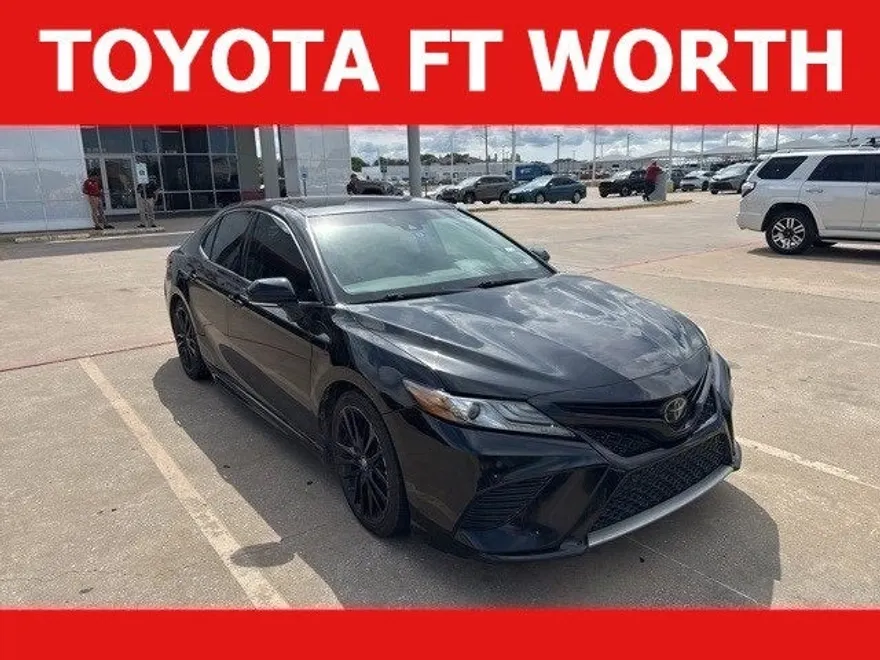 2018 Toyota Camry XSE V6 photo 1