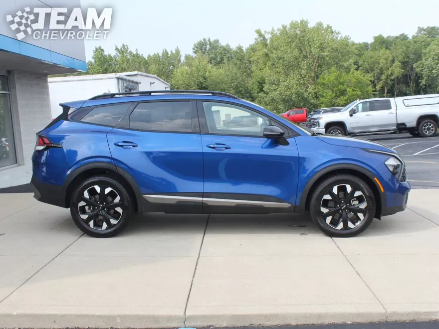 2023 Kia Sportage X-Line photo 1
