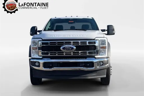 2024 Ford F-550 photo 2
