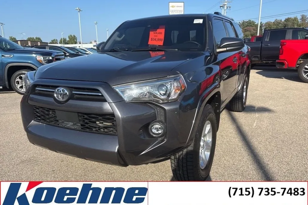 2021 Toyota 4Runner SR5 photo 1