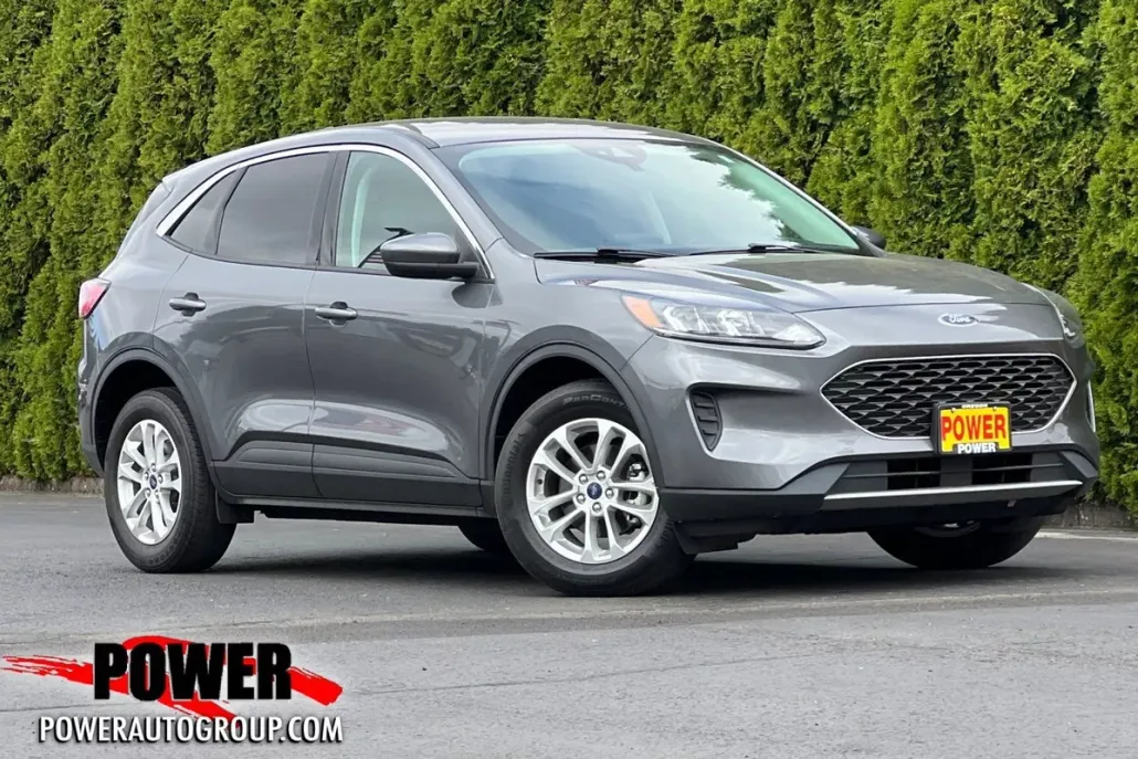 2021 Ford Escape SE Hybrid photo 1