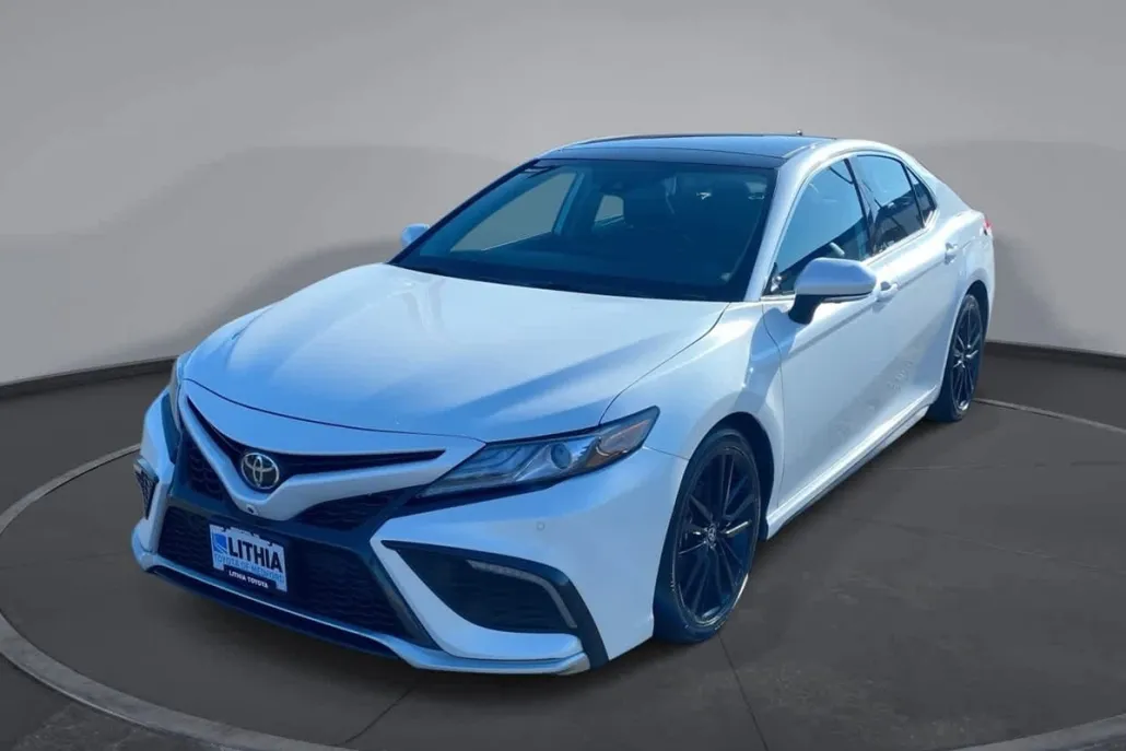 2024 Toyota Camry XSE V6 photo 1
