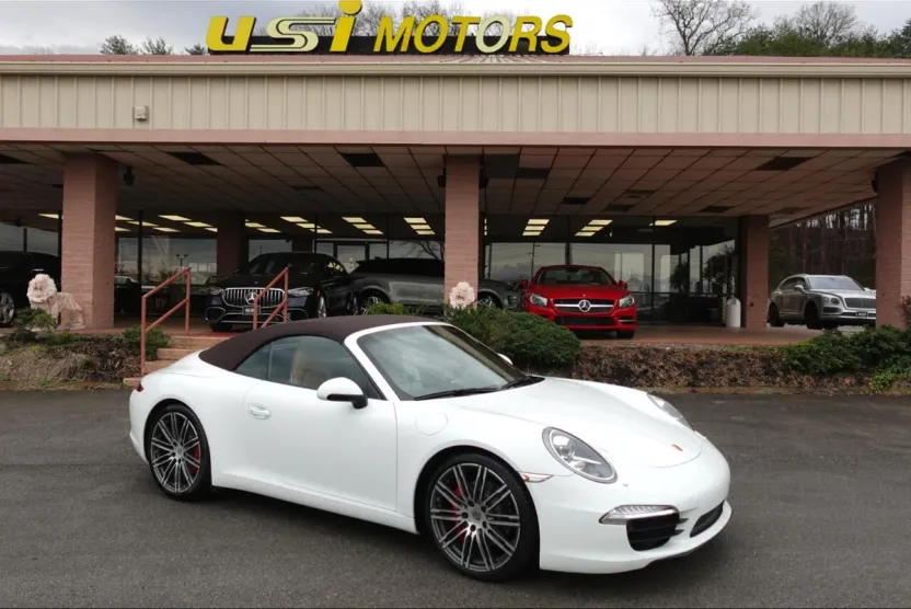 2015 Porsche 911 S Cabriolet photo 1