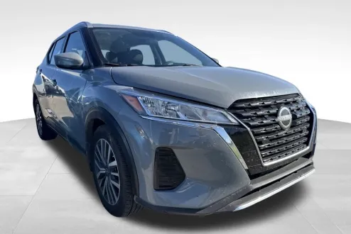 2023 Nissan Kicks SV photo 3