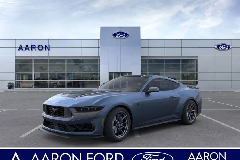 2024 Ford Mustang Dark Horse Deluxe photo 1
