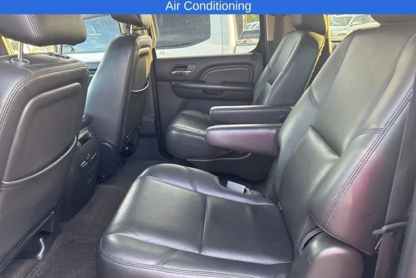 2013 Gmc Yukon XL Denali photo 1