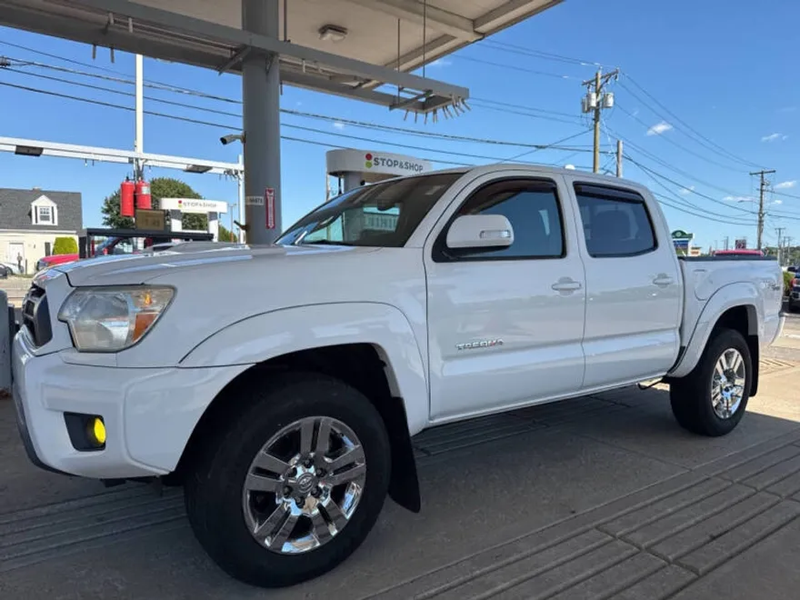 2012 Toyota Tacoma V6 photo 1