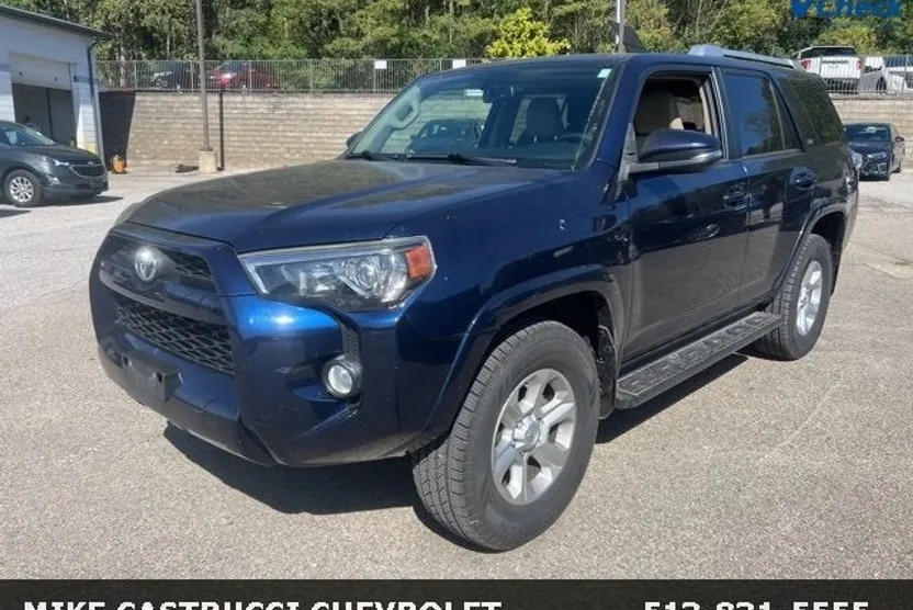 2015 Toyota 4Runner Limited photo 1