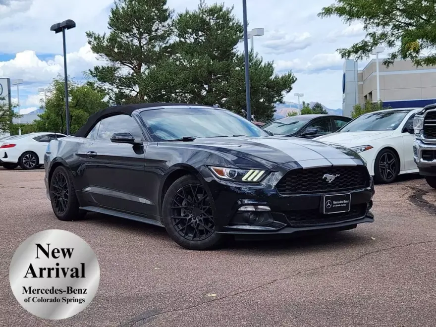 2017 Ford Mustang EcoBoost Premium Convertible photo 1